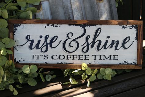 Coffee Signs Diy, Metal Coffee Sign, Vintage Coffee Signs, Small Coffee Bar Ideas, Coffee Bar Wedding, Small Coffee Bar, Painting Coffee, Diy Coffee Bar, Farmhouse Coffee Bar