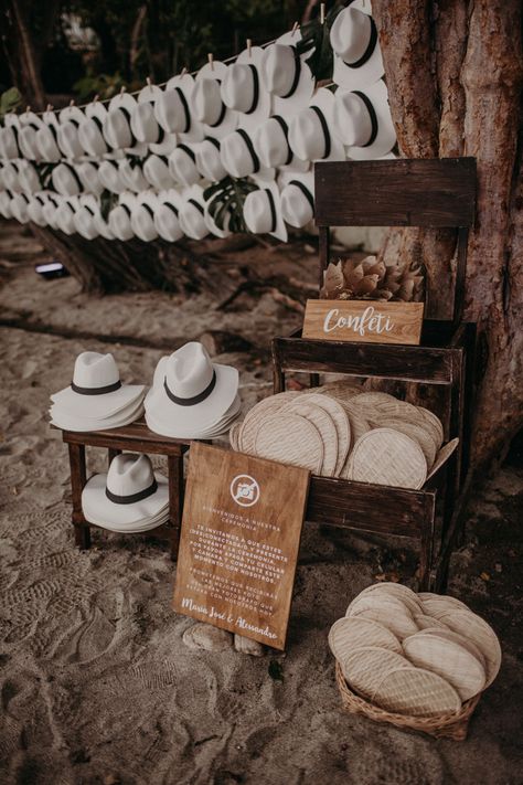 Colombian Wedding, Bride Tips, Wedding Favors And Gifts, Beach Wedding Reception, Summer Beach Wedding, Boho Beach Wedding, Wedding Favors Cheap, Waterfront Wedding, Beach Wedding Decorations