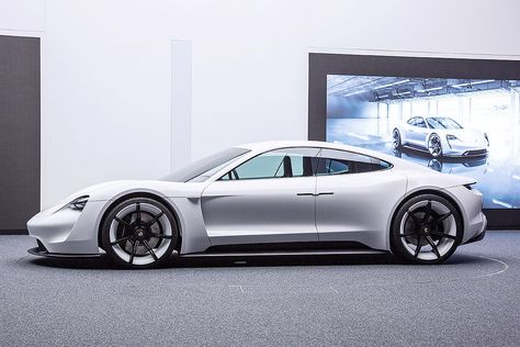 Taycan Porsche, Porsche Mission E, Mission E, Ferdinand Porsche, Porsche Taycan, Car Icons, Exclusive Cars, Porsche Cars, Electric Vehicles