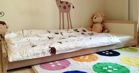 Montessori Bed Hack, Floor Bed Ikea Hack, Sniglar Hack Bed, Sniglar Bed Hack, Ikea Floor Bed Hack, Ikea Toddler Bed Hack, Neiden Bed Frame Hack Kids, Ikea Sniglar Bed, Floor Bed Hack