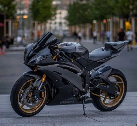 Yamaha R6 Custom, R6 Bike, Sportbike Motorcycles, Motor R6, R6 Yamaha, R6 Motorcycle, Gt Bikes, Image Moto, Motorcross Bike