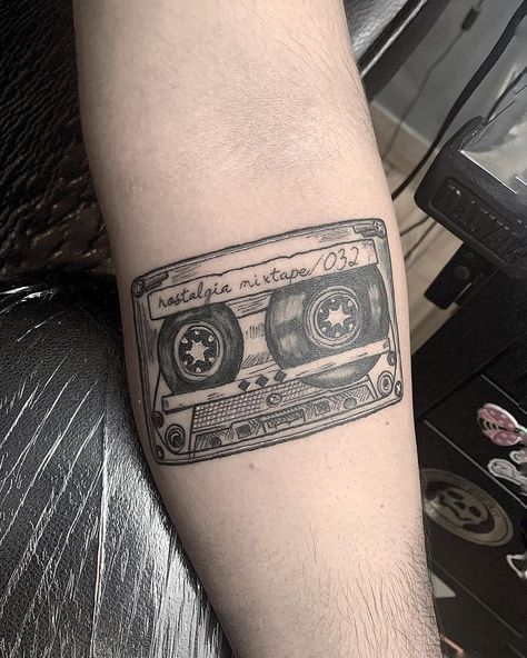 #Tattoos,Musical tattoo Check more at https://outsons.com/amazing-music-tattoo-designs-you-need-to-see/ 13 Reasons Why Tattoo, Cassette Tattoo, Sheet Music Tattoo, Music Symbol Tattoo, Grunge Tattoos, Piano Tattoo, Music Notes Tattoo, Bright Tattoos, Guitar Tattoo