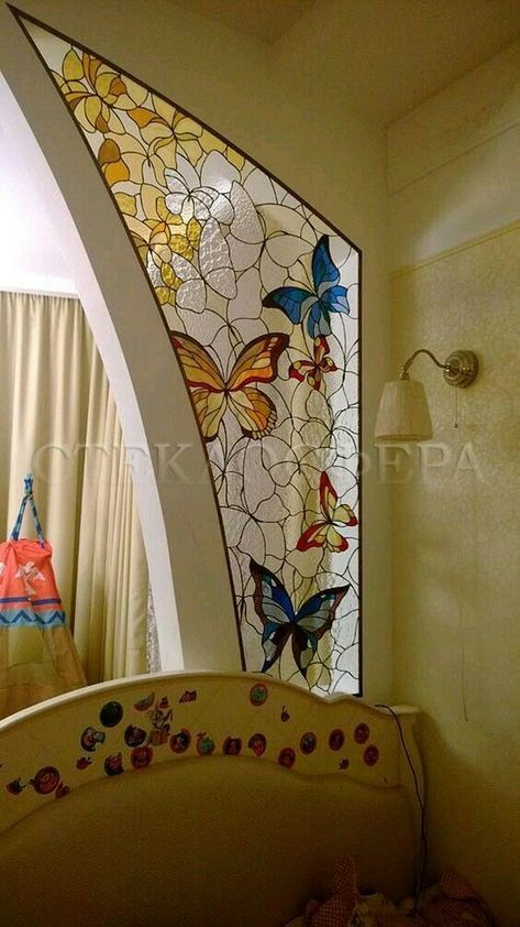 Window Stained, Door Diy, زجاج ملون, Mosaic Stained, Stained Glass Butterfly, Panel Door, Stained Glass Diy, Stained Glass Crafts, Glass Butterfly