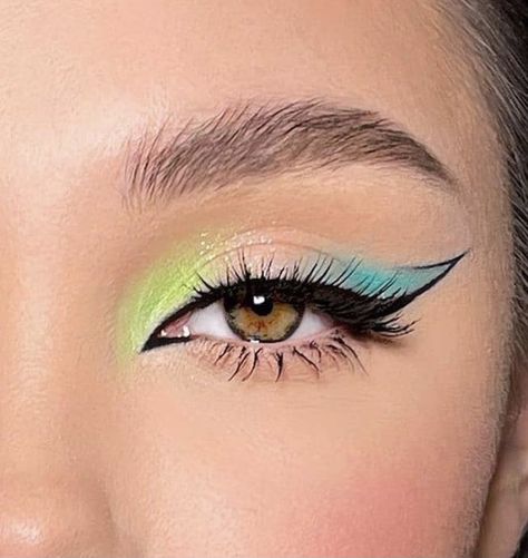 Make Up Designs, Cute Eye Makeup, Eye Makeup Pictures, Pinterest Makeup, Basic Makeup, Eye Makeup Designs, Makeup Eye Looks, Creative Eye Makeup, Eyeliner Looks