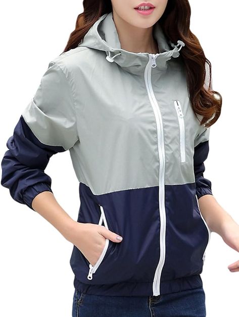 Women's Sun Protect Outdoor Jacket Quick Dry Windproof Water Repellent?Coat Light Green XS tag size M at Amazon Women's Coats Shop Casual Jackets For Women, Coats Pattern, Layer Clothes, Light Rain Jacket, Windrunner Jacket, Windbreaker Jacket Women, Women's Windbreaker, Comfy Casual Outfits, Rain Coats