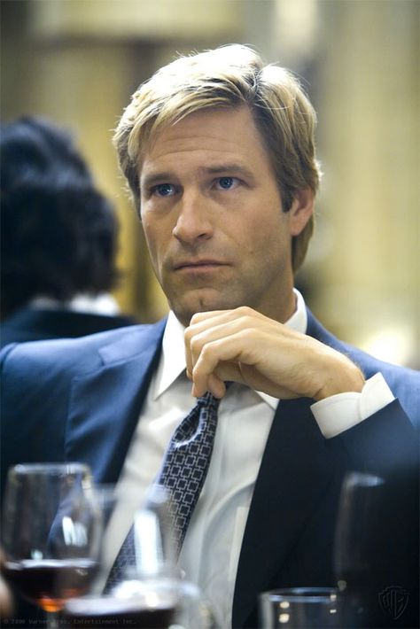 aaron eckhart - Captain Daleen Sloan Male Art Model, The Rum Diary, Male Movie Stars, Aaron Eckhart, Medium Hairstyle, Harvey Dent, The Dark Knight Trilogy, Celebrity Photography, Two Faces