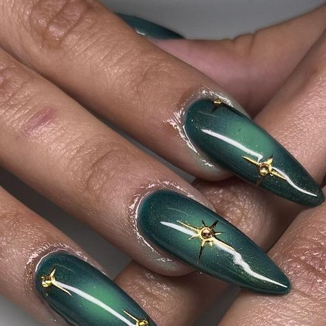 Dark Jade Nails, Jade Nails, March 17, St Pattys Day, St Patrick’s Day, Nail Inspo, Jade, Nail Designs, Nails