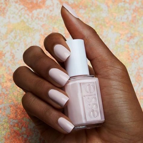 Nail Polish On Dark Skin, Polish On Dark Skin, Nail Polish For Dark Skin, Dark Skin Nail Polish, Dark Skin Nail Color, Light Pink Nail Polish, Light Nail Polish, Split Nails, Vanity Drawer