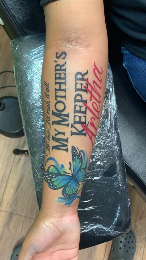 Mother Tattoos Black Women, Tattoo With Moms Name, Rip Mommy Tattoos, Black Mom And Son Tattoo Ideas, My Mothers Keeper Tattoo Mom, Tattoos Of Moms Name, Rip Arm Tattoos For Women, My Mothers Keeper Tattoo Shoulder, 4 Arm Tattoos For Women