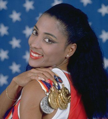 Florence Joyner, Flo Jo, Olympic Track And Field, Field Athletes, Olympic Athletes, Sports Hero, Indiana Pacers, Female Athletes, Track And Field