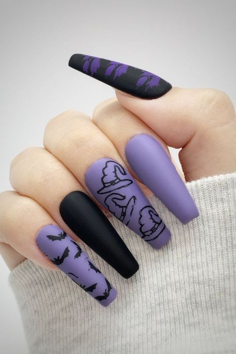 You're probably thinking about your Halloween makeup and costume, but what about your nails? Here are 21 purple Halloween nail designs to inspire you. Purple Halloween Nails, Bat Nails, Black Halloween Nails, Holloween Nails, Witch Nails, Halloween Press On Nails, Halloween Acrylic Nails, Cute Halloween Nails, Nails Press