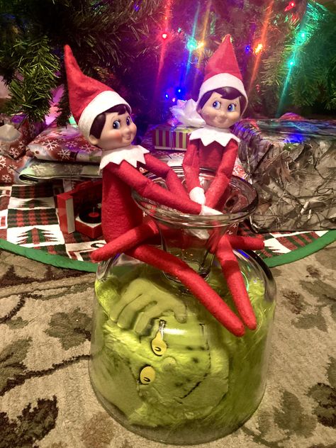 Elf On The Shelf Pranks, Elf On The Shelf Silly String Prank, Elf On The Shelf Grinch Lake, Pranks Ideas, Grinch Mask, Elf On The Shelf Wrecking Ball, Christmas Pranks, Easy Pranks, Elf On The Shelf Memes Hilarious