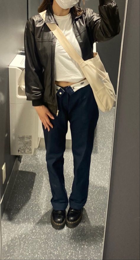 Swag outfit with my fave dickies pantsᕦ(ò_óˇ)ᕤ Dickies Aesthetic Outfit, Dickies Outfit Women, Dickies 874 Outfit, Dickies Pants Outfits Women, Dickies 874 Pants, 874 Pants, Dickies Outfit, Dickies 874, Dickies Women