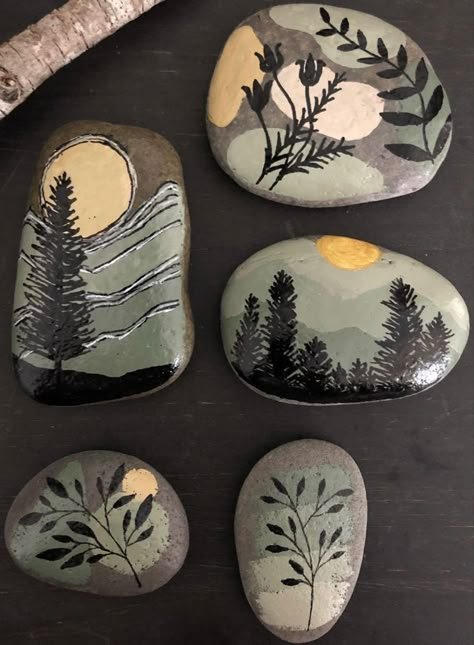 Painted Rocks Ideas Creative Easy, Stone Painting Ideas Creative Rock Art, Gratitude Rocks, Rocks Decoration, Diy Rock Art, Art Pierre, Stone Art Painting, Art & Craft Paint, Painted Rocks Craft