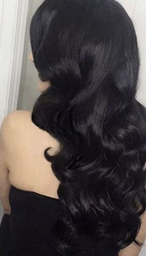 Prom Hairstyles For Long Black Hair, Romantic Goth Hair, Hair Aesthetics, Curling Wands, Extensions Clip In, 100 Human Hair Extensions, Hair Stylies, Long Black Hair, Vintage Hair