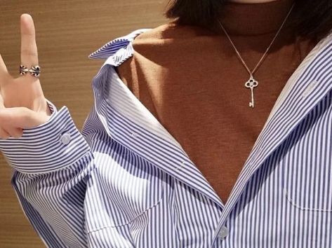 tiffany necklace Tiffany Necklace Layering, Tiffany Necklace, Necklace Layering, Luxury Necklace, Watches Jewelry, All Brands, Tiffany & Co., Luxury Bags, This Year