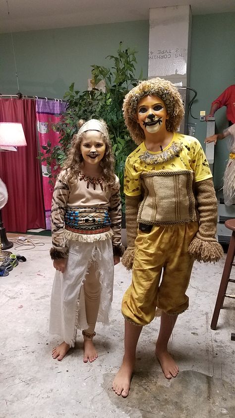 Young Nala and Young Simba The Lion King Jr. Simba Costume, Simba The Lion King, Lion King Costume, Lion King Jr, Young Simba, King Costume, The Giant Peach, Pink Banana, Community Theater