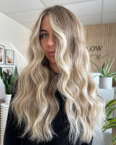 creamy blonde 🥥 • • • #salinashair #salinashairstylist #montereyhair #montereyhairstylist #livedinblonde #montereycountyhair #sanjosehair #sanjosehairstylist #californiahair #salinassalon #montereysalon #salinasblondespecialist #salinas #monterey #fullhighlight #livedinhair #livedincolor #bronde #salinasbalayage #montereybalayage #blondeinspo#balayageinspo #hairinspo #brondeinspo #hairbykileypiini #ashandwillowsalon #behindthechair #btcfirstfeature #mastersofbalayage #hairpainters California Hair, Creamy Blonde, Warm Blonde, Cool Blonde, Bright Blonde, Blonde Balayage, Monterey, Hair Inspo, Balayage