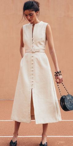 자수 디자인, Mode Inspiration, Elegant Outfit, Summer Dresses For Women, Look Fashion, Classy Outfits, Chic Outfits, Stylish Outfits, Beautiful Dresses