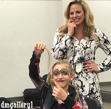 Brynn Rumfallo with her mother Ashlee Rumfallo behind the scenes of Dance Moms [FOLLOW: @dmgallery1] Brynn Rumfallo, Abby Lee Miller, Lee Miller, Dance Moms, Cut Off, Behind The Scenes, Instagram Photo, Instagram Posts, Women's Top