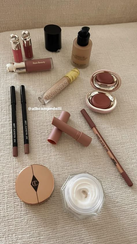 Cute Makeup Products, Evening Eye Makeup, Indie Makeup, Sephora Haul, Makeup Accesories, Makeup Supplies, Eye Makeup Pictures, Minimal Makeup, Hot Makeup