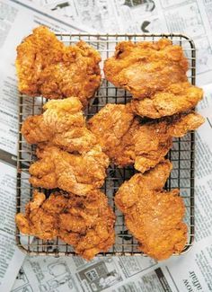 Mimosa Fried Chicken - Smoky Mountain Living Kfc Potato Wedges, Deep Fryer Recipes, Fried Chicken Recipe Southern, American Test Kitchen, Cooks Country, Turkey Ham, Amazing Chicken, Chicken And Biscuits, Fried Chicken Recipe