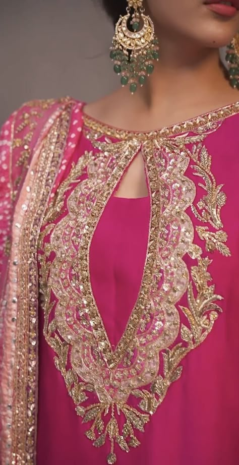 Party Wear dresses Kinari Work Suits, Latest Embroidery Designs For Suits, Crochet Patterns Ideas, Velvet Dress Designs, Crochet Cable, Pakistani Fancy Dresses, Pakistani Fashion Party Wear, Bridal Dress Fashion, Dress Design Patterns