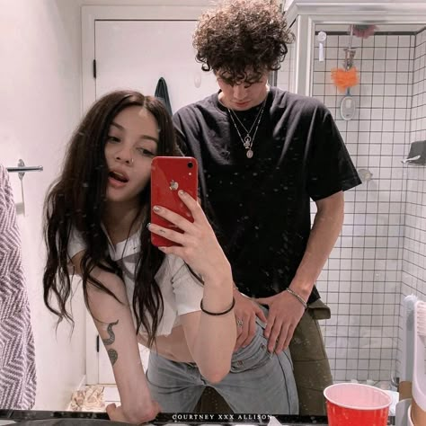 Spicy Pose Couple, Girlfriend And Boyfriend Goals, Couple Selfies, Couples Vibe, Cute Relationship Photos, Couple Picture Poses, Boyfriend Goals, Cute Couples Photos, Relationship Goals Pictures