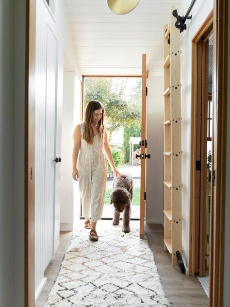 This 480-Square-Foot Garage Became a Tiny House Perfectly Suited for Guests Garage Conversion Floor Plans, White Hexagon Tile Bathroom, Shed Conversion Ideas, Tiny Guest House, Pool Guest House, Backyard Guest Houses, Garage Guest House, Luxe Bathroom, Garage Remodel