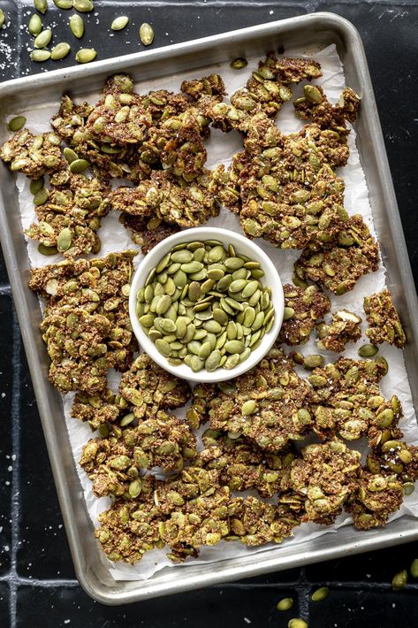 This vegan pepita brittle is sweet and crunchy - a perfect snack or topping for ice cream. Bonus: it's made from seeds that can help balance your hormones. Recipes With Pepitas, Hormone Healthy Snacks, Pepitas Recipes, Hormone Recipes, Sweet Sides, Nourishing Snacks, Balanced Snacks, Luteal Phase, Seed Cycling