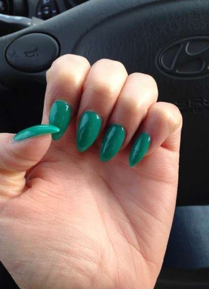 33 Trendy ideas for nails almond shape green Nails Almond Shape Green, Ideas For Almond Nails, Green Almond Nails, Almond Nails Trendy, Nails Pointy, Nails Almond Shape, Oval Acrylic Nails, Acrylic Nails Almond Shape, Lemon Nails