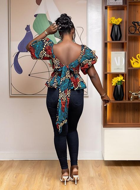 Chitenge Outfits Top And Skirt, Chitenge Tops For Ladies, Skirt And Blouse For Women, Chitenge Tops, Latest Ankara Top Styles, African Print Blouse, Ankara Top Styles, Skirt And Blouse Styles, African Print Top