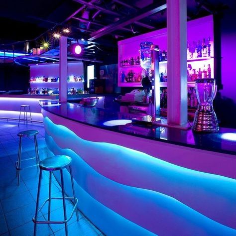 Night Clubs Interior Design, Club Ideas Nightclub, Club Bar Design, Club Design Interior, Bar Lounge Design, Bar Counter Design, Space Bar, Nightclub Bar, Nightclub Design