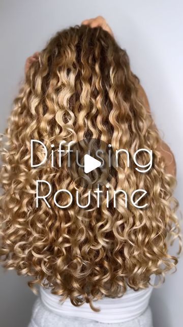 Candace Stuller on Instagram: "Diffusing Routine | @curly_candace⁣ ⁣ *Not shown- since my underneath is a tighter curl than the top of my head, I focus my diffusing on top only and do the very underneath last. Sometimes only hover diffusing that area ⁣ ⁣ •Hover Diffuse to set gel cast⁣ •Pixie diffuse upside down. The dryer is turned off and on as I move around my head⁣ •Pixie diffuse upright - side to side. ⁣ •Part my hair and continue pixie diffusing alternating between roots and full lengths. Not putting my ends in the dryer every time helps avoid wonky ends!⁣ ⁣ Let me know what other diffusing tips you would like to see! ⁣ ⁣ #hairblogger #curlyhair #curlyhairreels #curls" Gel Curly Hair, Hair Diffuser, Hair Color Underneath, Tight Curls, 10k Views, Hair Gel, Dua Lipa, Curled Hairstyles, Upside Down