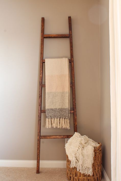 Ladder Throw Blanket, Vintage Blanket Ladder, Rustic Farmhouse Blanket Ladder, Throw Blanket Ladder Easy Diy, Blanket Ladder Next To Tv, Blanket Ladder Corner, Nursery Blanket Ladder, Blanket Latter, Driftwood Ladder