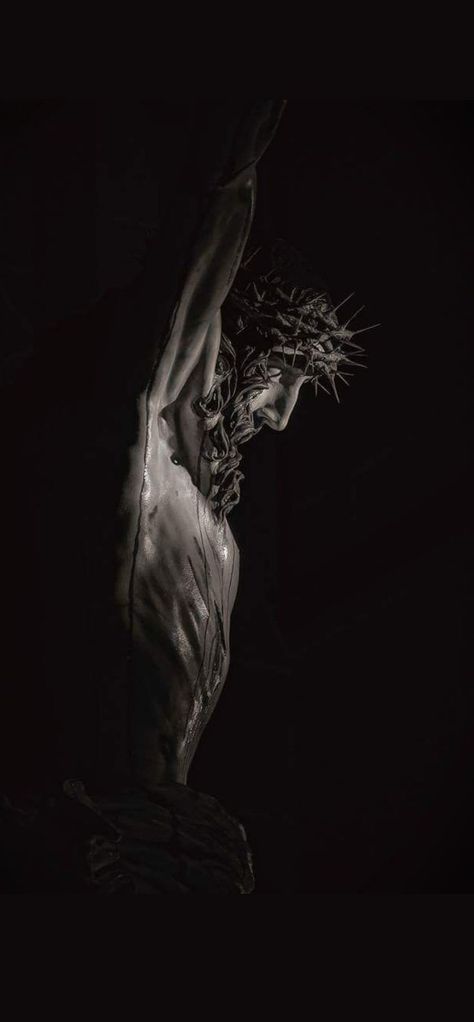 Hellenistic Art, Jesus Cross Wallpaper, Jesus Christ Statue, Lion Of Judah Jesus, Iphone Wallpaper Blur, Dark Academia Wallpaper, Christ Tattoo, Catholic Wallpaper, Cross Wallpaper