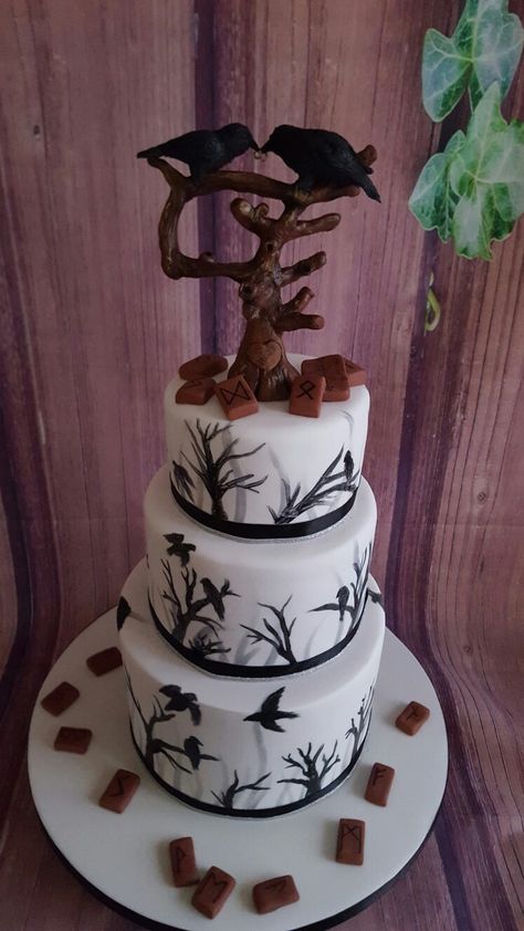 A wedding cake for a viking theamed wedding. Hand painted and sculped. Viking Wedding Cake, Layer Cut For Medium Hair, Hairstyles Fairy, Heathen Wedding, Gothic Birthday Cakes, Victorian Wedding Cakes, Hairstyle Images, Old Fashioned Wedding, Wedding Cake Art