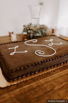 Cake Rectangle, Starlight Wedding, Groomsman Cake, Rectangle Cake, Pretty Wedding Cakes, Wedding Cake Ideas, Amazing Wedding Cakes, Rustic Fall Wedding, Gorgeous Wedding Cake