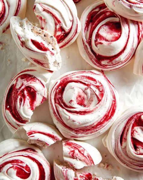 Joanne Chang, Coulis Recipe, Meringue Cookie Recipe, Meringue Pavlova, Meringue Desserts, Flour Bakery, Raspberry Coulis, Meringue Recipe, Lemon Sugar Cookies