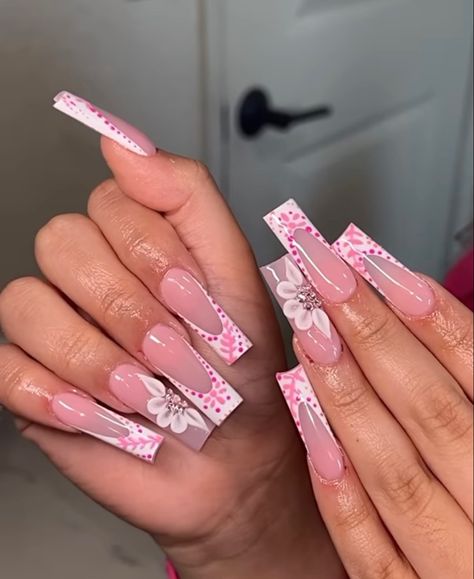 Clase Azul Pink Nails, Long Mexican Nails, Clase Azul Nails French Pink, Pink Buchifresa Nails, Pink Clase Azul Nails, Latina Baddie Nails, Pink Mexican Nails, Barbie Nail Art, Azul Nails