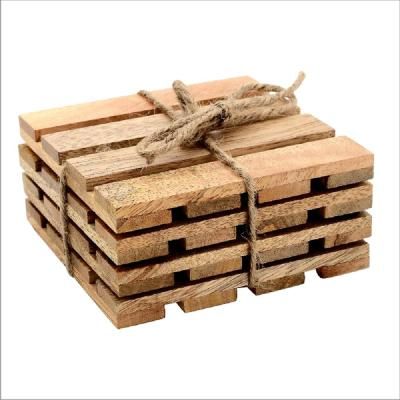 Selling Wood Projects, Best Selling Wood Projects, Small Wooden Projects, Pallet Wood Christmas, Pallet Coasters, Kitchen Pantries, Cement Ideas, Diy Wood Pallet Projects, Made From Pallets