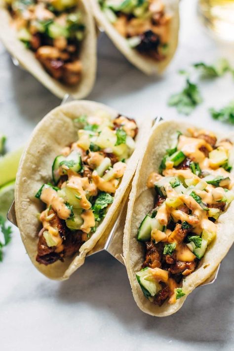 Caramelized Pork Tacos with Spicy Mayo topped with Sriracha Mayo! Pork Tacos With Pineapple Salsa, Pork Tacos With Pineapple, Pineapple Tacos, Pork Pineapple, Tacos With Pineapple Salsa, Caramelized Pork, Pork Taco, Tacos With Pineapple, Pineapple Cucumber