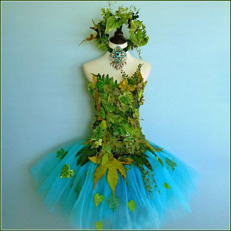 Mother Nature Costume Diy, Faerie Fashion, Woodland Fairy Costume, Adult Fairy Costume, Mother Nature Costume, Nature Fairy, Corset And Skirt, Fairy Dresses, Fairy Clothes