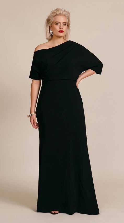 Plus Size Cocktail Attire, Gala Dresses Classy, Gowns For Plus Size Women, Plus Size Gala Dress, Formal Dresses Plus Size, Best Plus Size Dresses, Gala Attire, Mother Of The Bride Plus Size, Black Tie Event Dresses