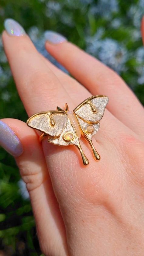 Marie June Jewelry (@mariejunejewelry) • Instagram photos and videos Marie June Jewelry, Luna Moth Ring, Accessories Idea, Bijoux Art Nouveau, Jewellery Rings, Luna Moth, Jewelry Lookbook, Butterfly Jewelry, Nature Inspired Jewelry