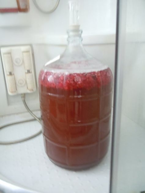 Raspberry Mead : 8 Steps (with Pictures) - Instructables Mead Wine Recipes, Mead Wine, Mead Recipe, Wine Yeast, Moonshine Recipes, Fermentation Recipes, Raspberry Recipes, Homemade Wine, Fruit Wine