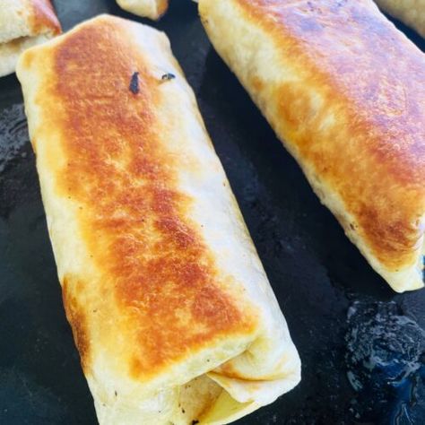 Blackstone Chorizo Breakfast Burritos - If You Give a Girl a Grill Blackstone Breakfast, Croissant Breakfast Sandwich, Grill Breakfast, Chorizo Breakfast, Chorizo And Potato, Chorizo And Eggs, Cinnamon Roll Pancakes, Breakfast Burritos Recipe, Griddle Recipes