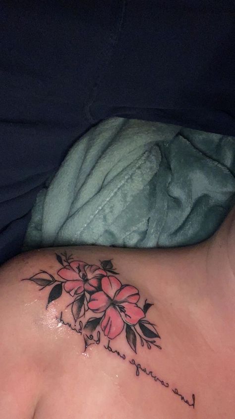 Left Chest Tattoo Female, Tattoo Ideas On Chest For Women, Side Of Chest Tattoo, Flower Tattoos Chest, Chest Tattoo Female Flower, Girls Chest Tattoos, Name Chest Tattoo Female, Chest Name Tattoo Female, Tattoo Ideas On Chest