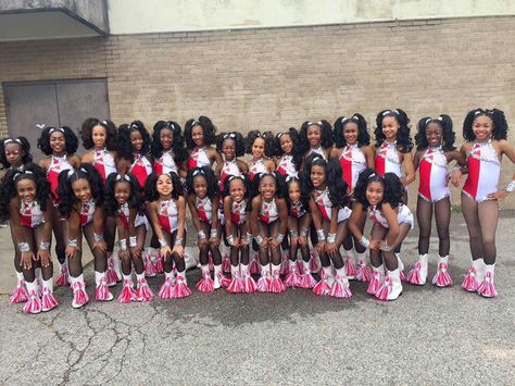 Baby dancing dolls of Birmingham ❤ Majorette Group Pictures, Dd4l Dancing Dolls Outfits, Majorette Aesthetic, Majorette Dance Uniforms, Majorette Dance, Dancing Dolls Bring It, Majorette Outfits, Majorette Costumes, Baby Dancing