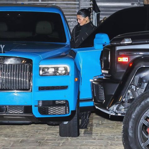 Rolls Royce Fan on Instagram: “Baby blue Cullinan! 👍or👎 ?? - #RollsRoyce_Fan l @goodlife” Blue Rolls Royce, Luxury Concierge Services, Rolls Royce Motor Cars, Kylie Jenner Look, Rolls Royce Cullinan, Rolls Royce Wraith, Mercedes G Wagon, Best Business Ideas, New Business Ideas